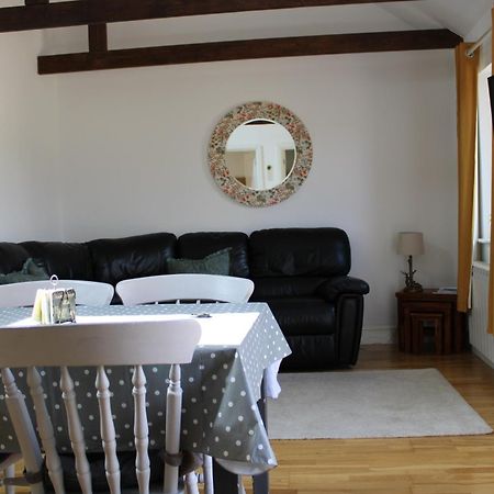 Willow Cottage In Idyllic Location Harrietsham Экстерьер фото